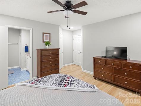 224 Clover Drive Fletcher NC 28732