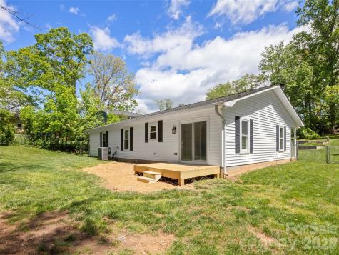 224 Clover Drive Fletcher NC 28732