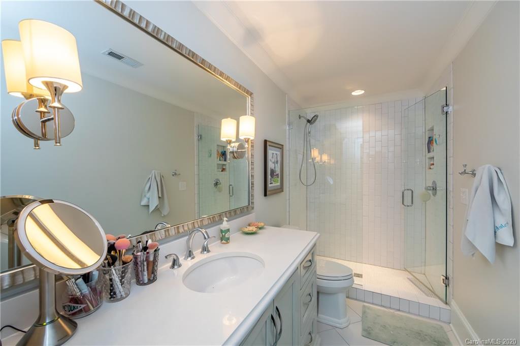 2519 Maybank Drive Charlotte NC 28211