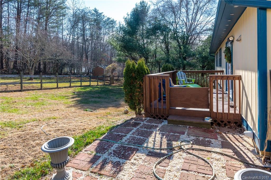 34 Sunset Drive Swannanoa NC 28778