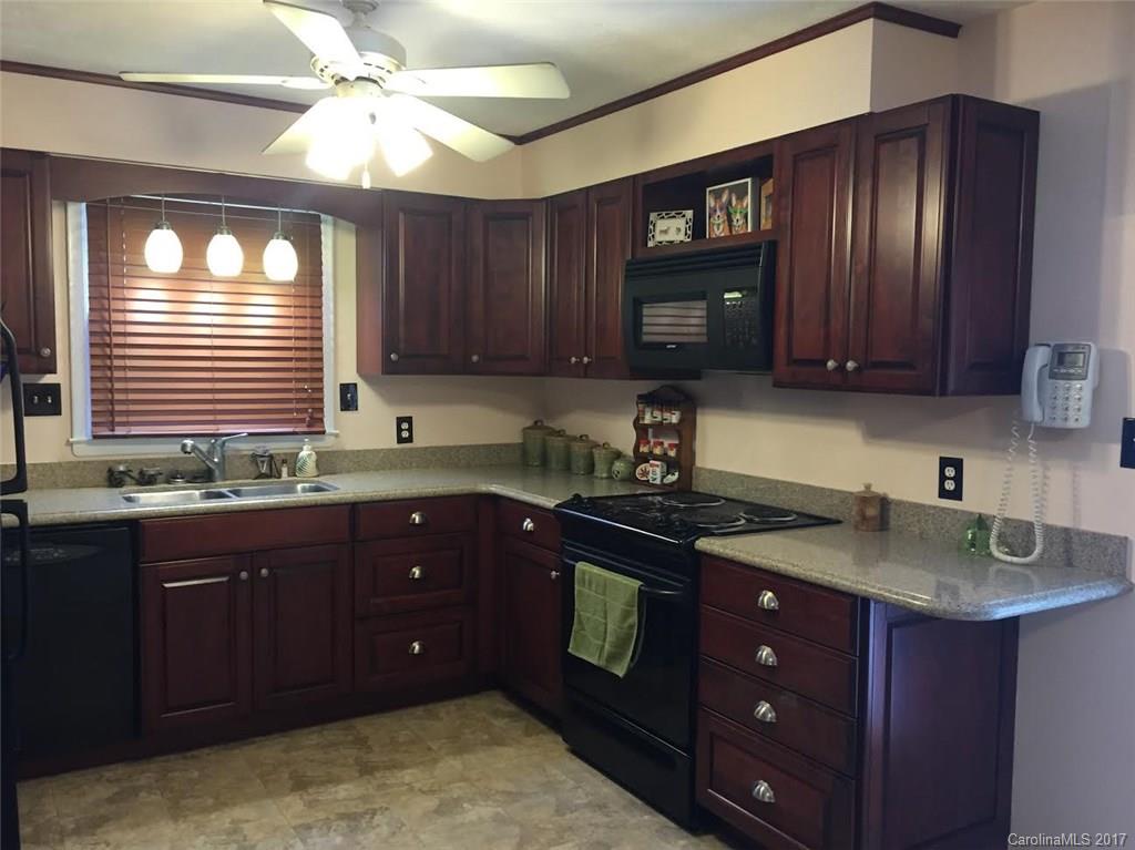 34 Sunset Drive Swannanoa NC 28778