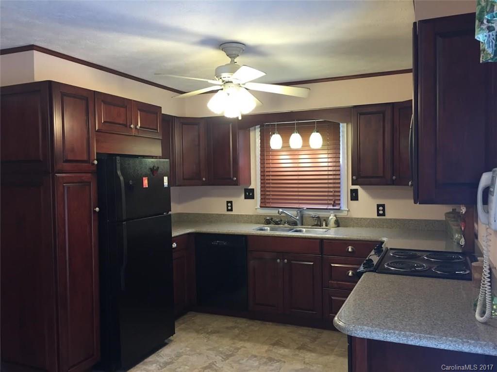 34 Sunset Drive Swannanoa NC 28778