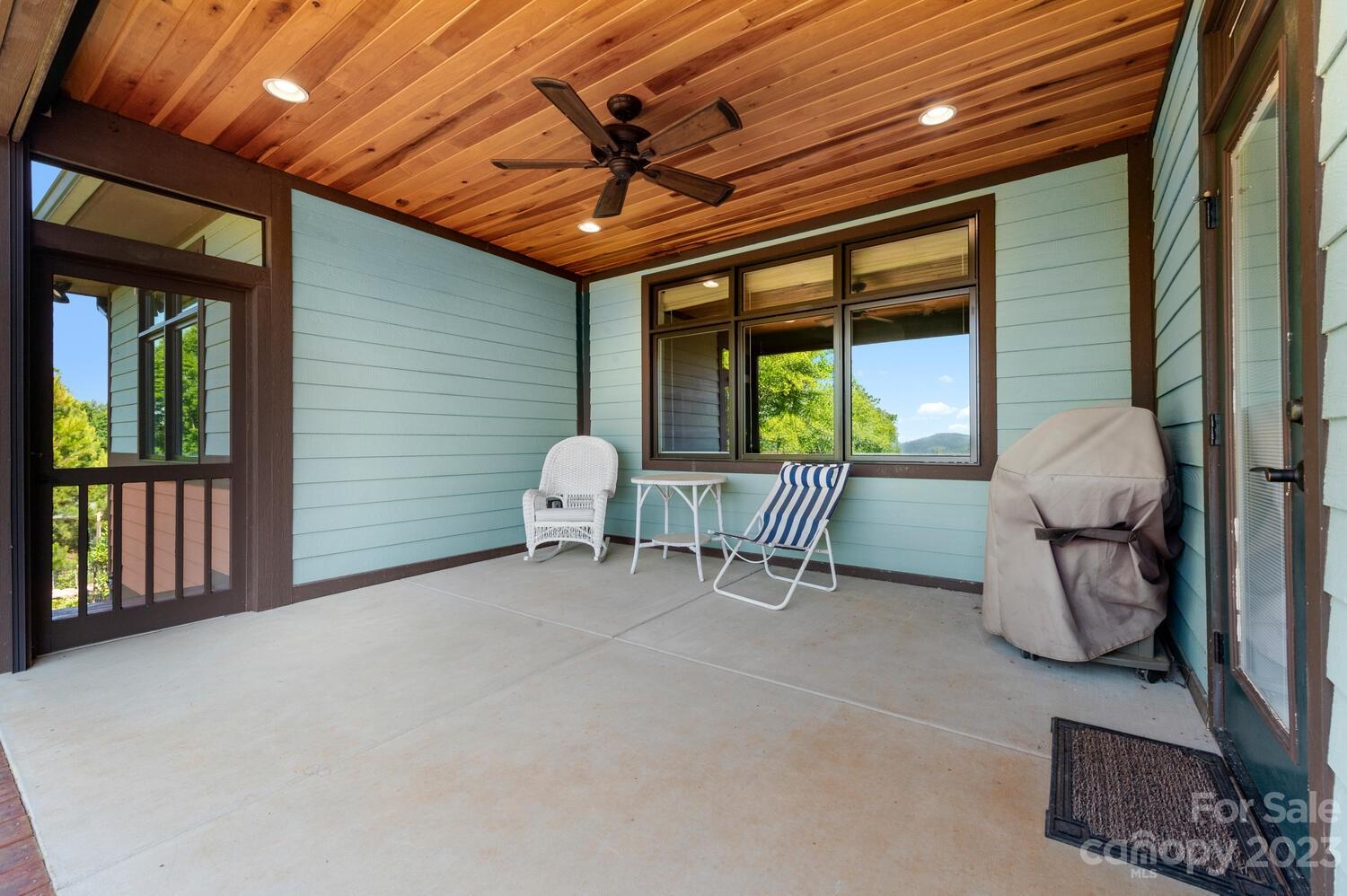20 Piney Arbor Cove Marshall NC 28753