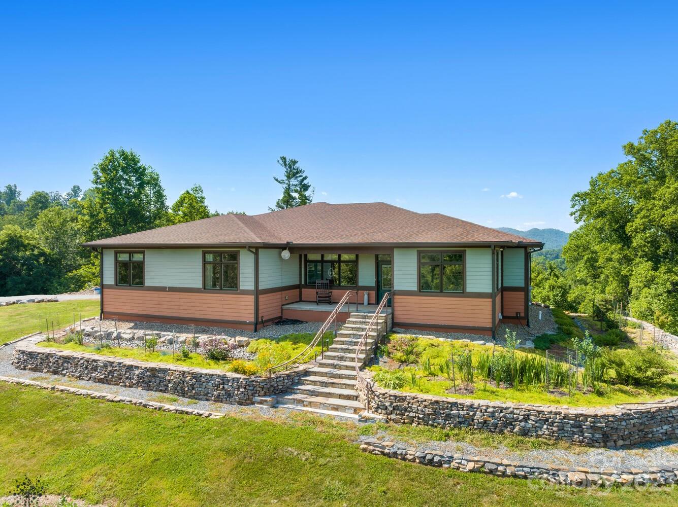 20 Piney Arbor Cove Marshall NC 28753