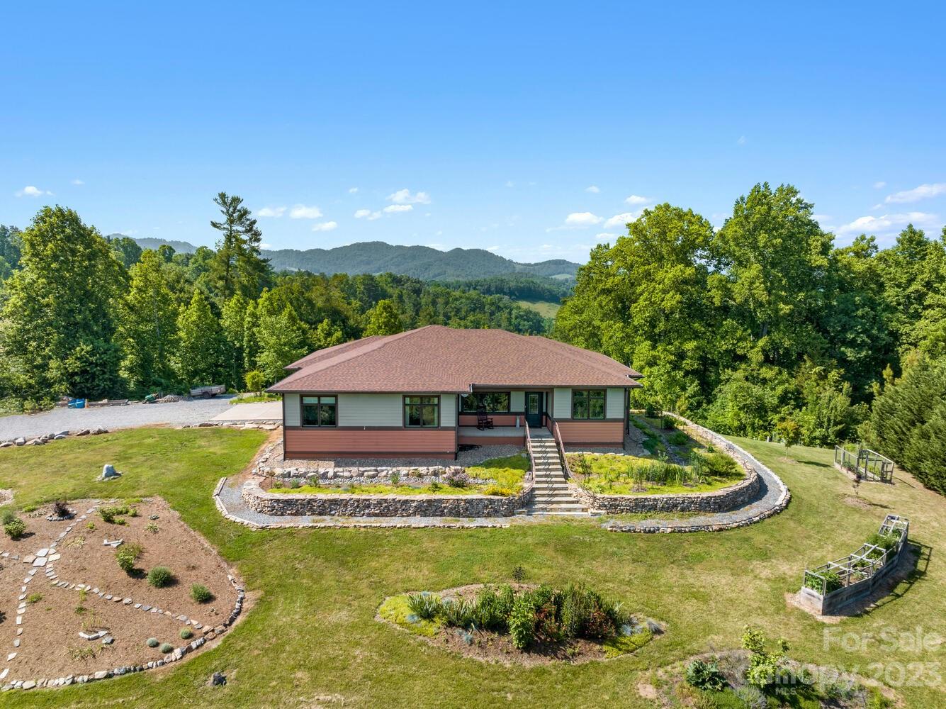20 Piney Arbor Cove Marshall NC 28753