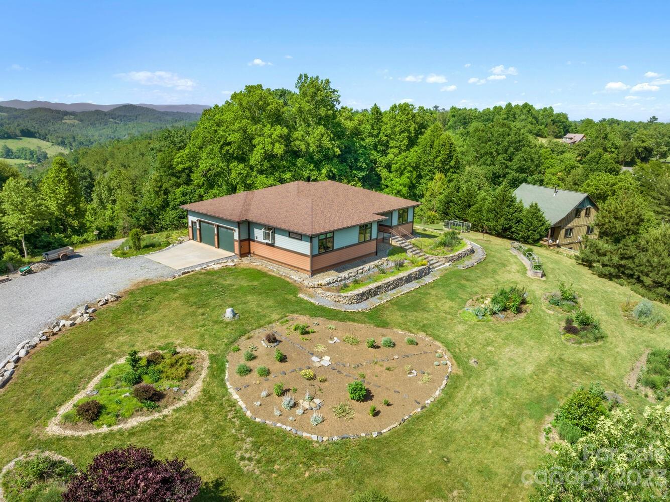 20 Piney Arbor Cove Marshall NC 28753