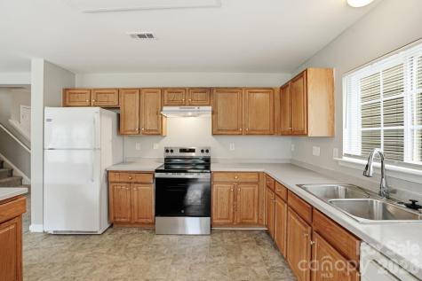 8928 Oransay Way Charlotte NC 28278