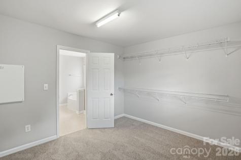 8928 Oransay Way Charlotte NC 28278