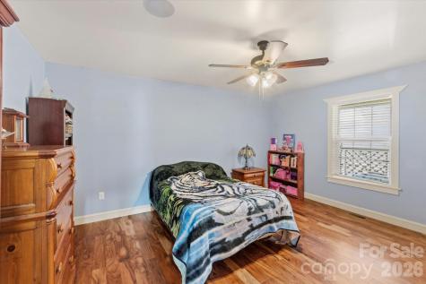810 Mount Hebron Road Old Fort NC 28762