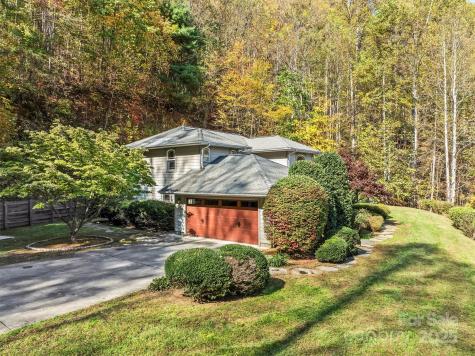 336 Berry Lane Bryson City NC 28713