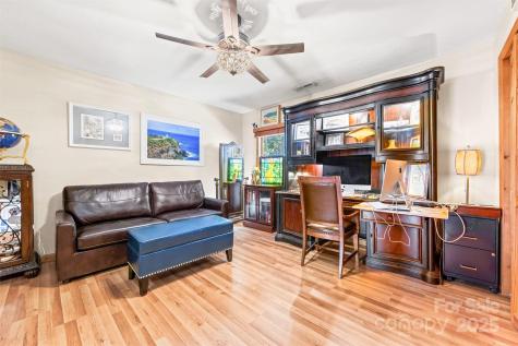 336 Berry Lane Bryson City NC 28713