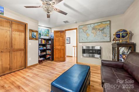 336 Berry Lane Bryson City NC 28713