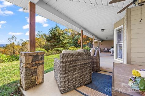 336 Berry Lane Bryson City NC 28713