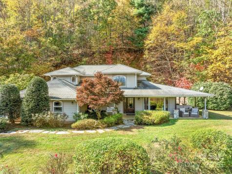 336 Berry Lane Bryson City NC 28713