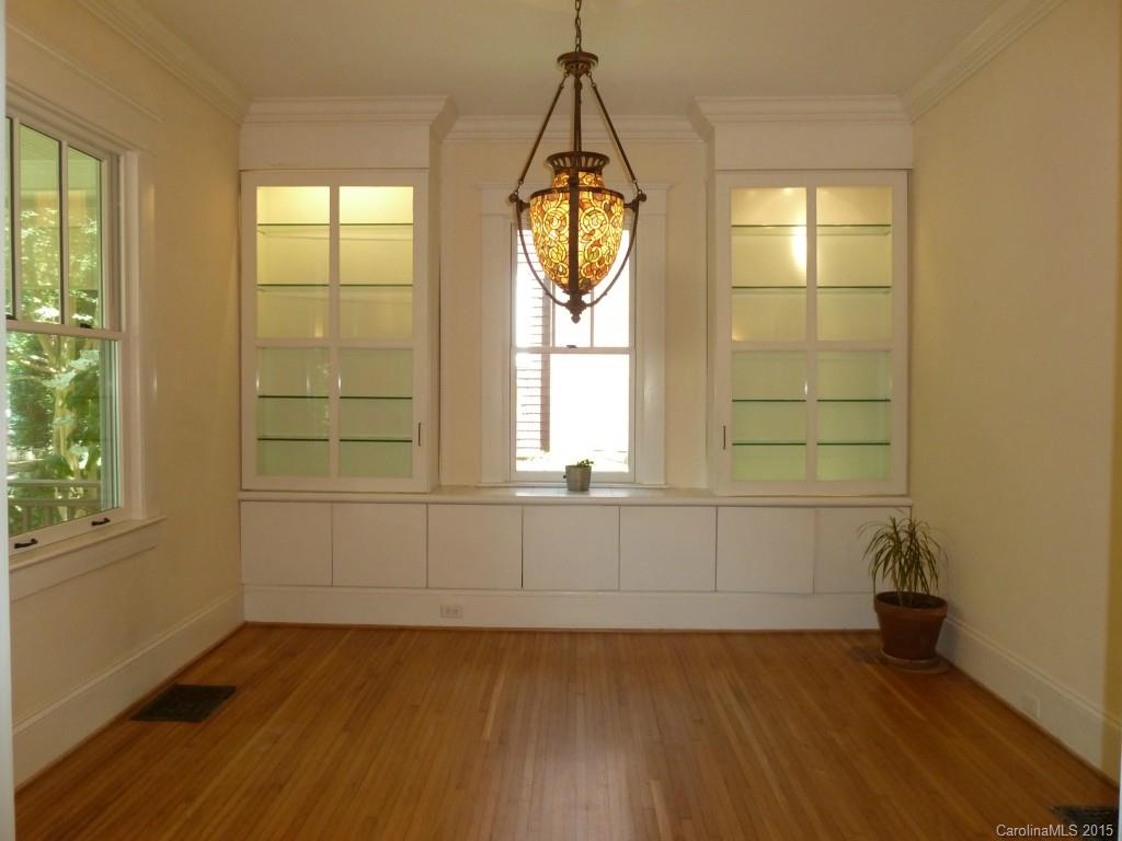 2022 Dartmouth Place Charlotte NC 28207