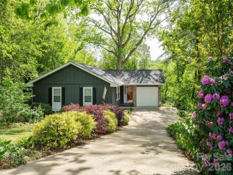 40 Fieldcrest Road Arden NC 28704