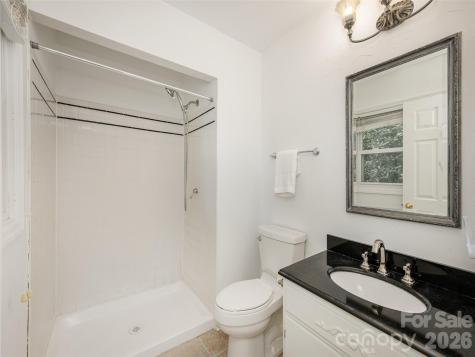 40 Fieldcrest Road Arden NC 28704