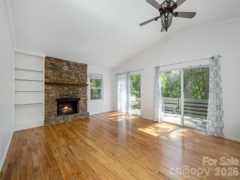 40 Fieldcrest Road Arden NC 28704
