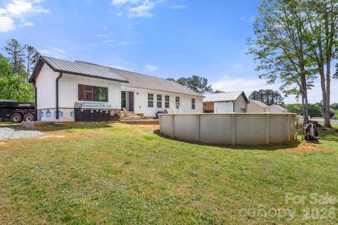 7172 Rolling Hills Drive Sherrills Ford NC 28673