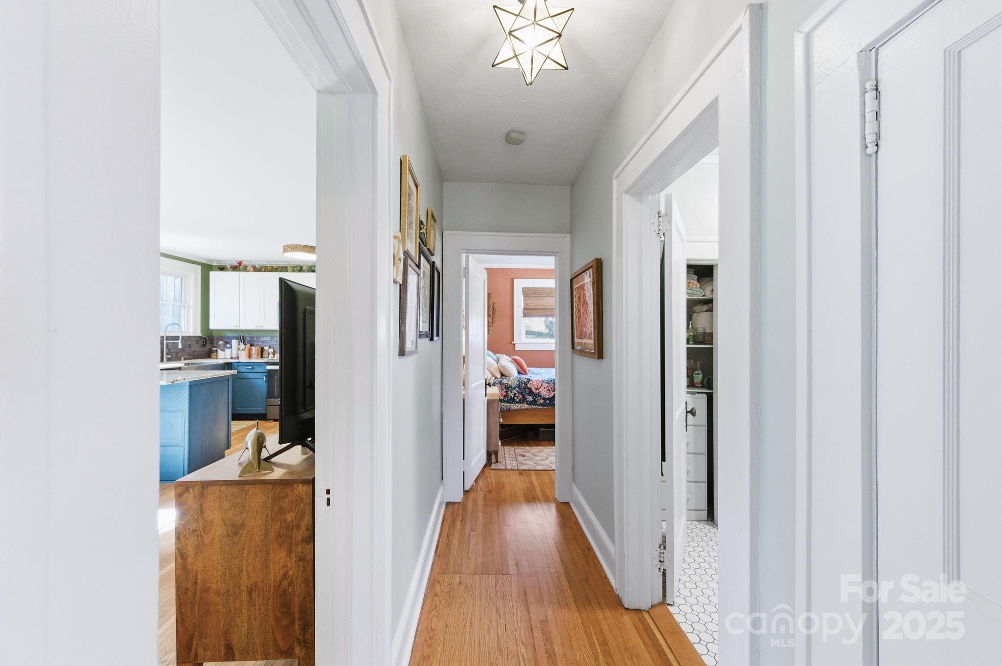 32 Florida Place Asheville NC 28806