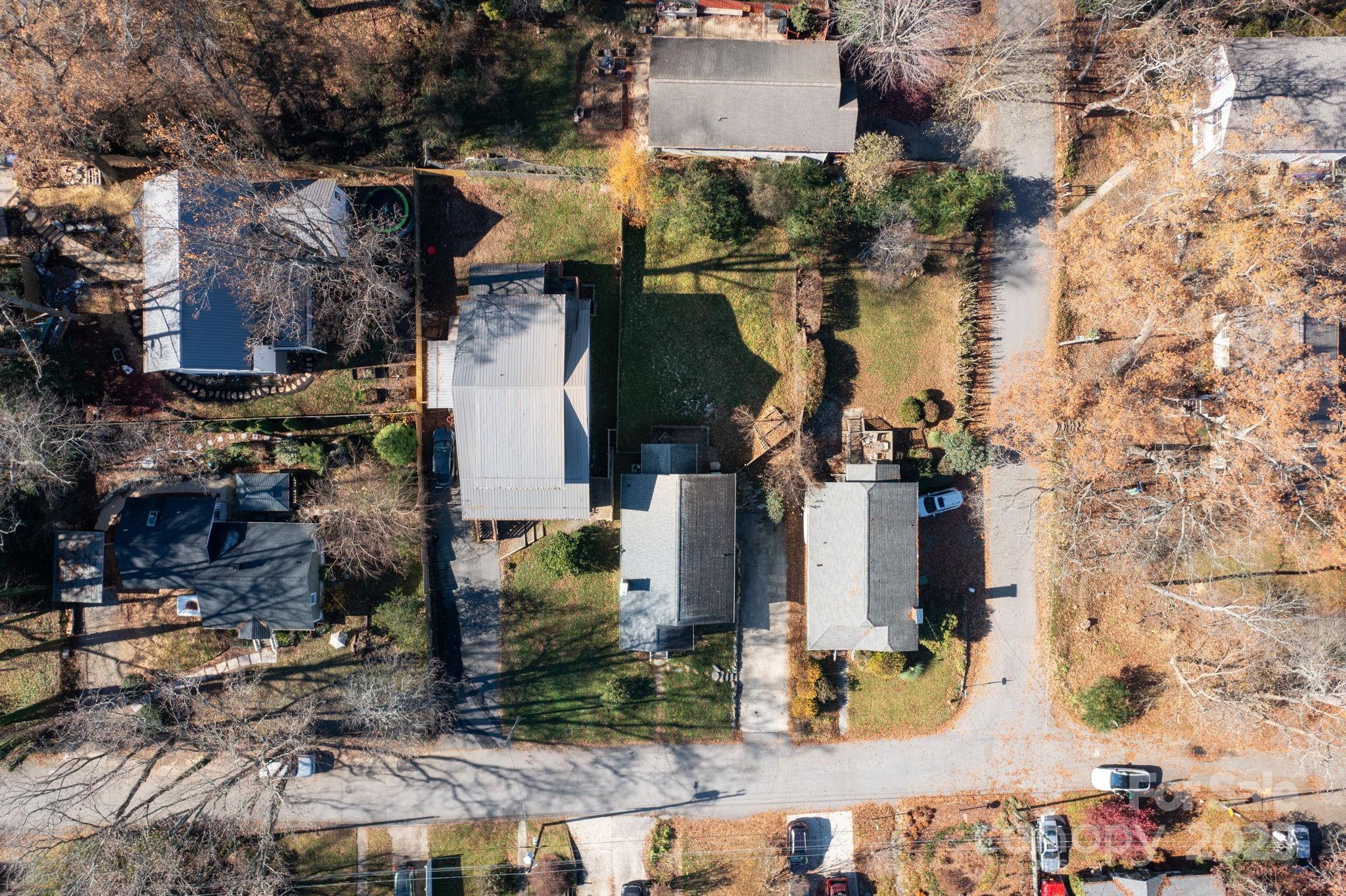 32 Florida Place Asheville NC 28806