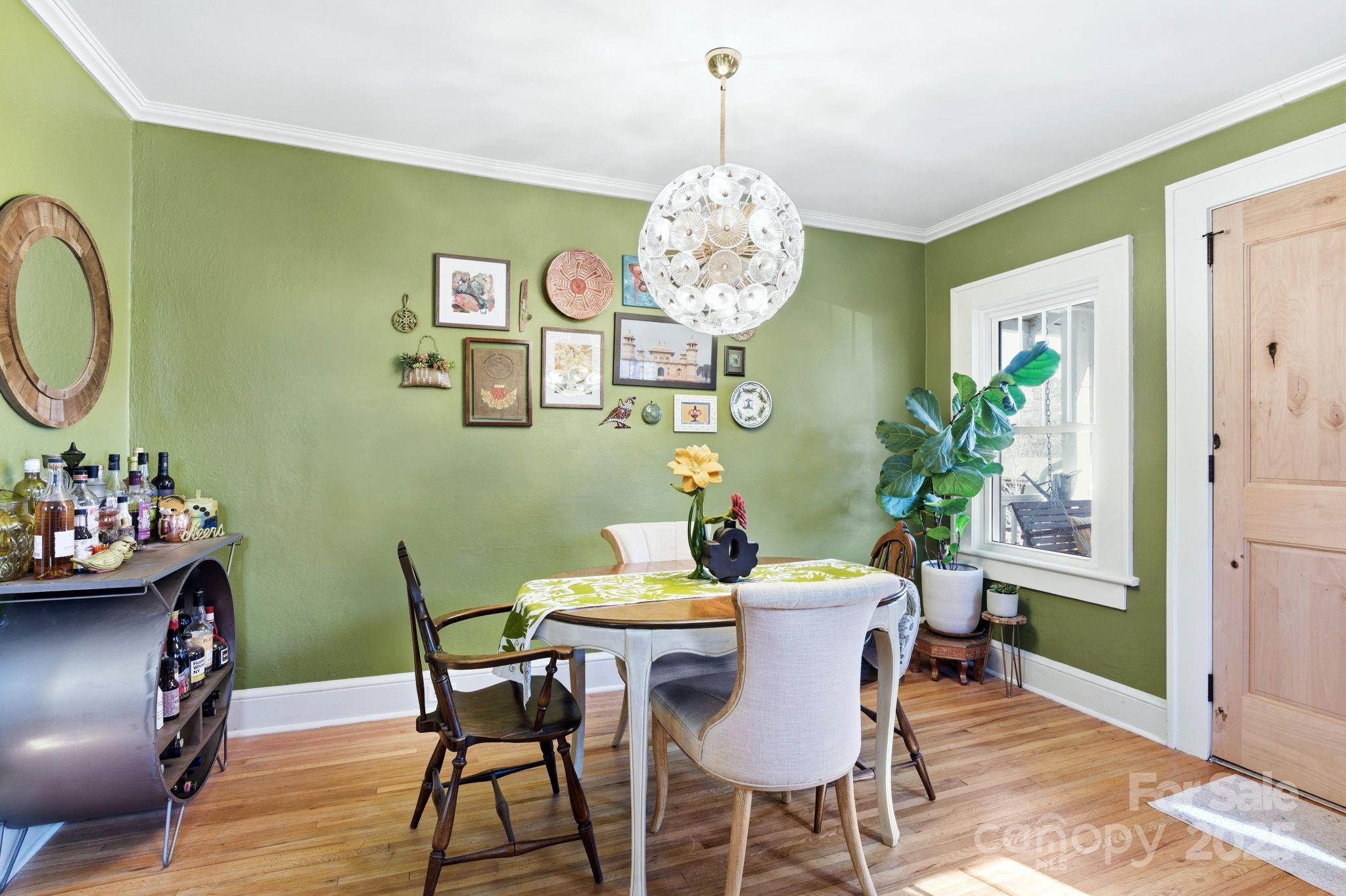 32 Florida Place Asheville NC 28806