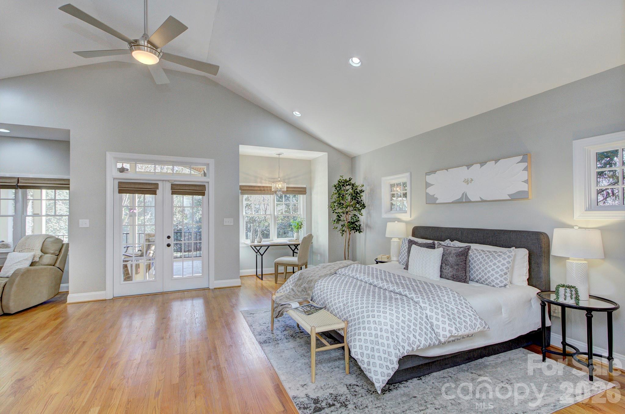 1825 Lombardy Circle Charlotte NC 28203
