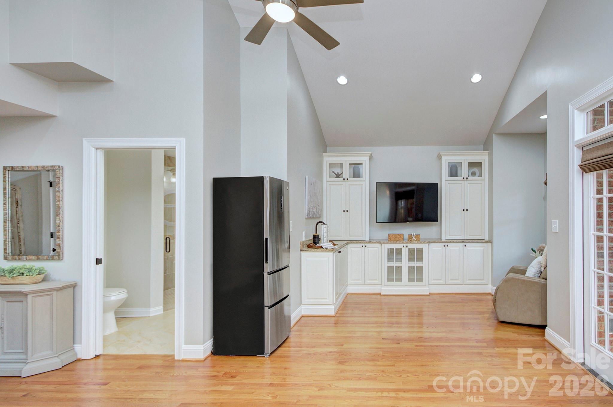 1825 Lombardy Circle Charlotte NC 28203