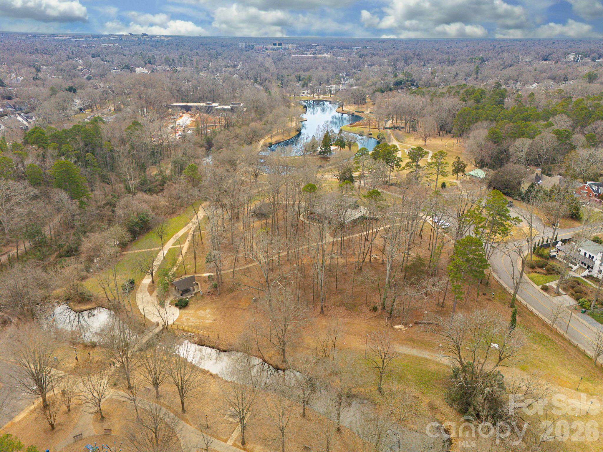 1825 Lombardy Circle Charlotte NC 28203