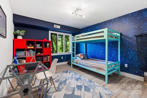 181 Lakeshore Drive Asheville NC 28804