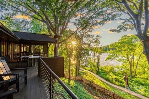 181 Lakeshore Drive Asheville NC 28804