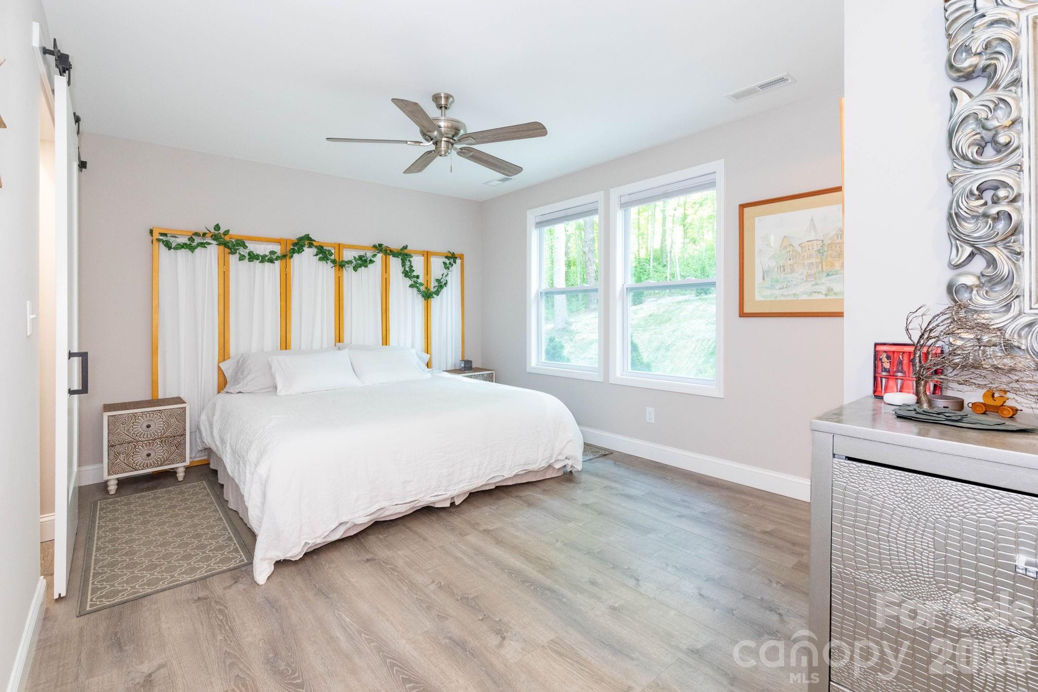 30 Edmond Woods Place Fairview NC 28730