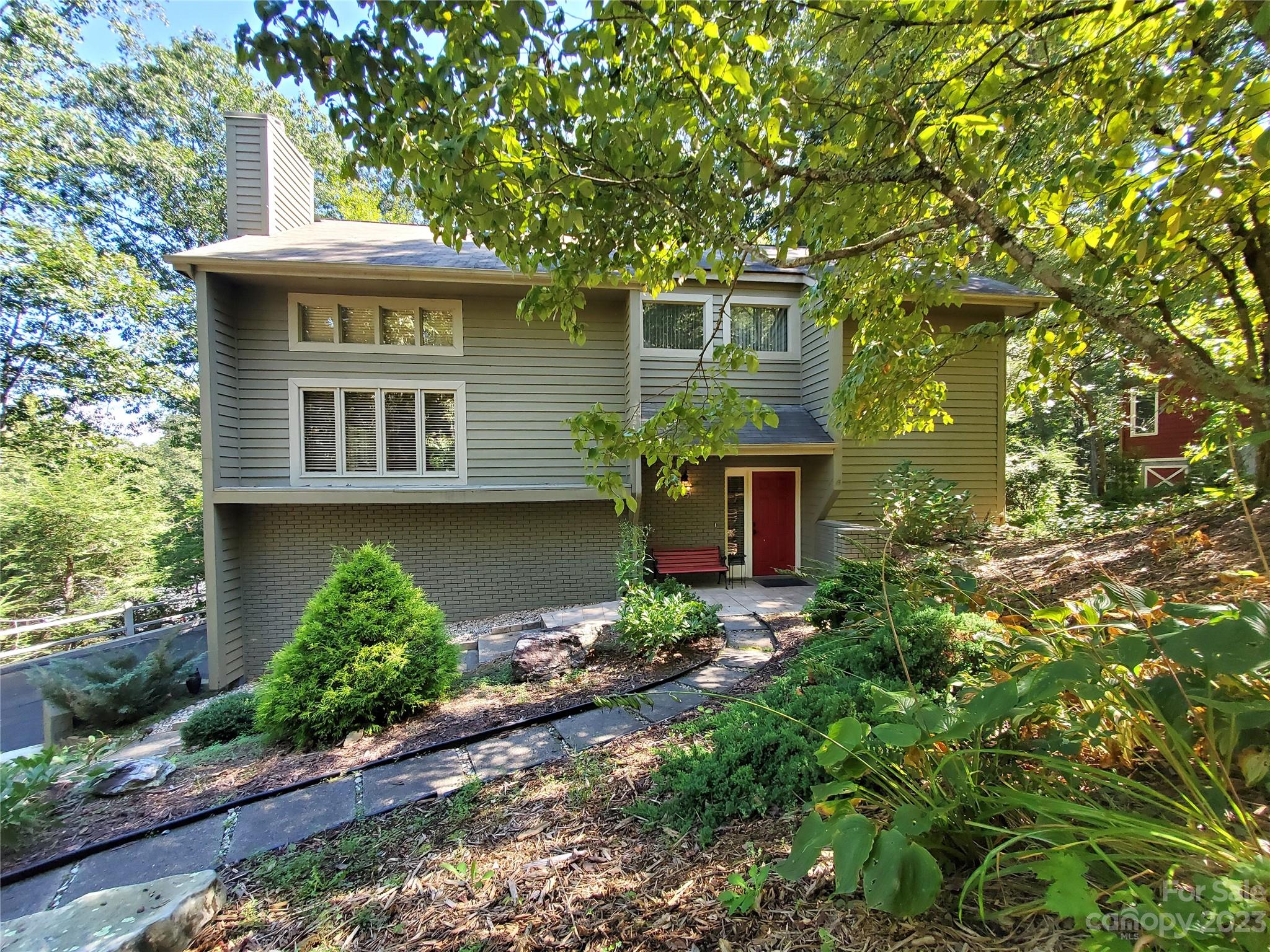 11 Laurel Summit Drive Asheville NC 28803