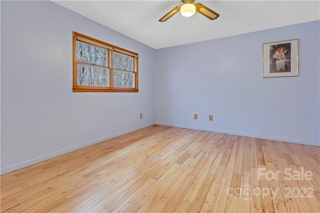 21 Oakmont Drive Fairview NC 28730