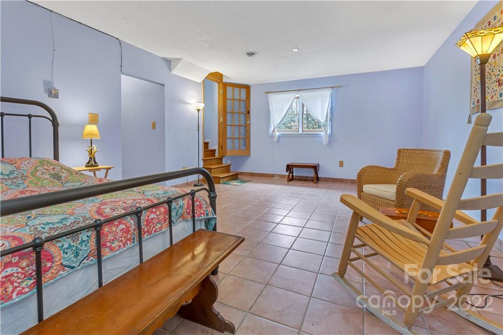 21 Oakmont Drive Fairview NC 28730