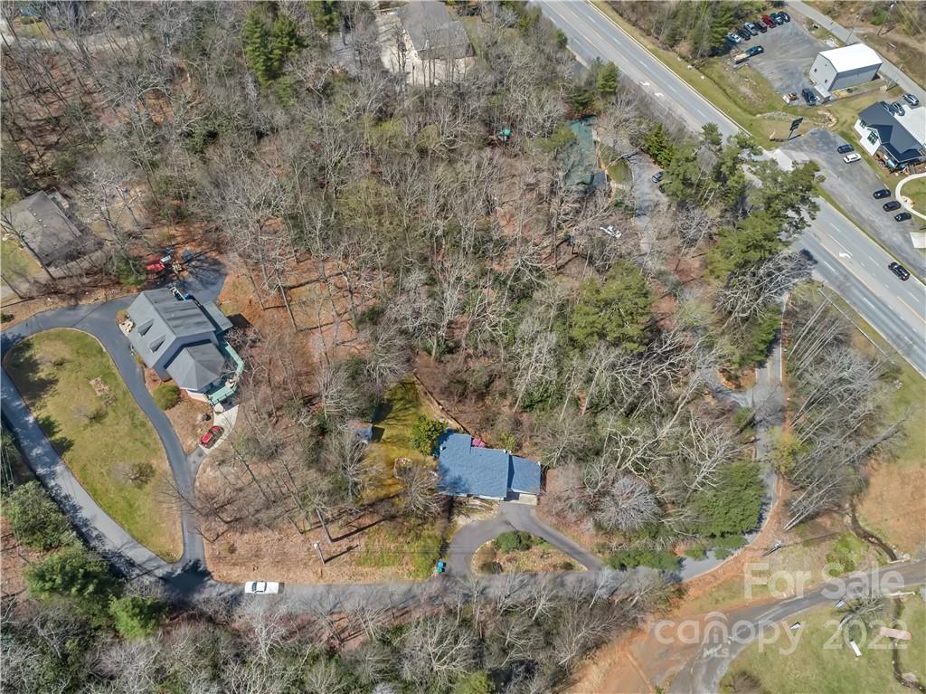 21 Oakmont Drive Fairview NC 28730