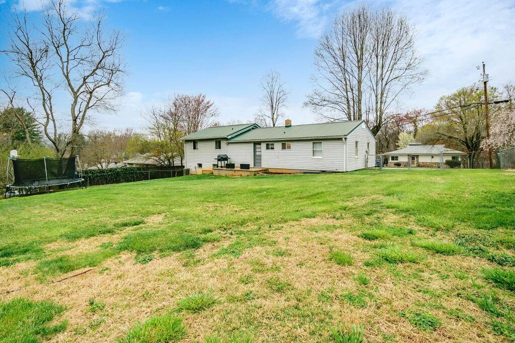 86 Maple Avenue Candler NC 28715
