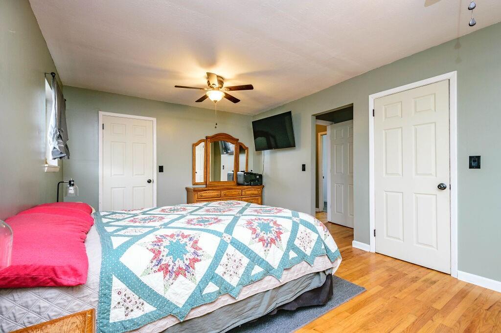 86 Maple Avenue Candler NC 28715