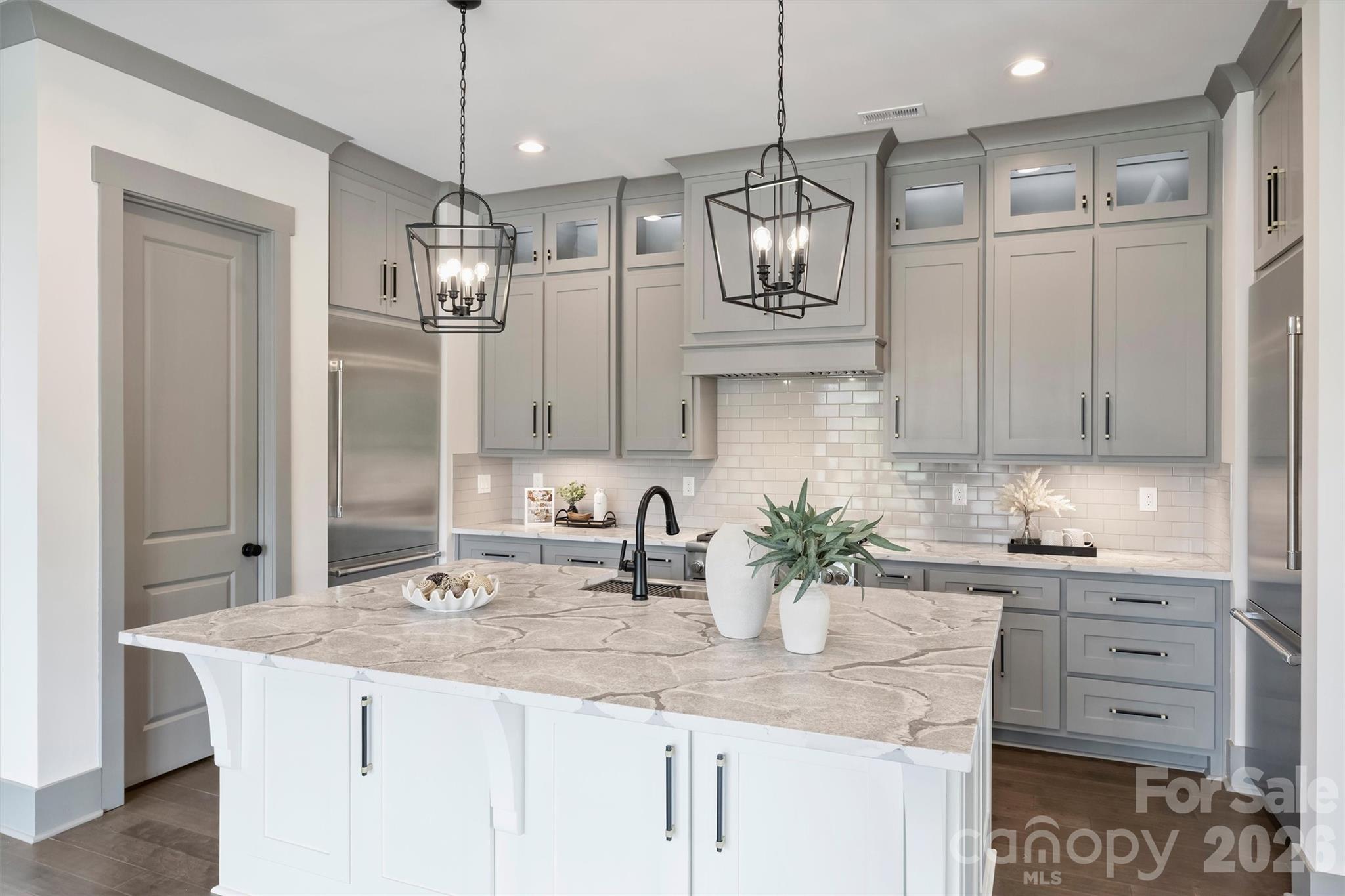 8159 Fairview Road Charlotte NC 28226