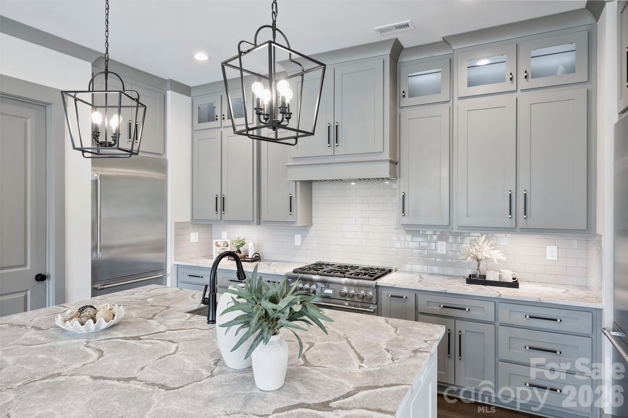 8159 Fairview Road Charlotte NC 28226