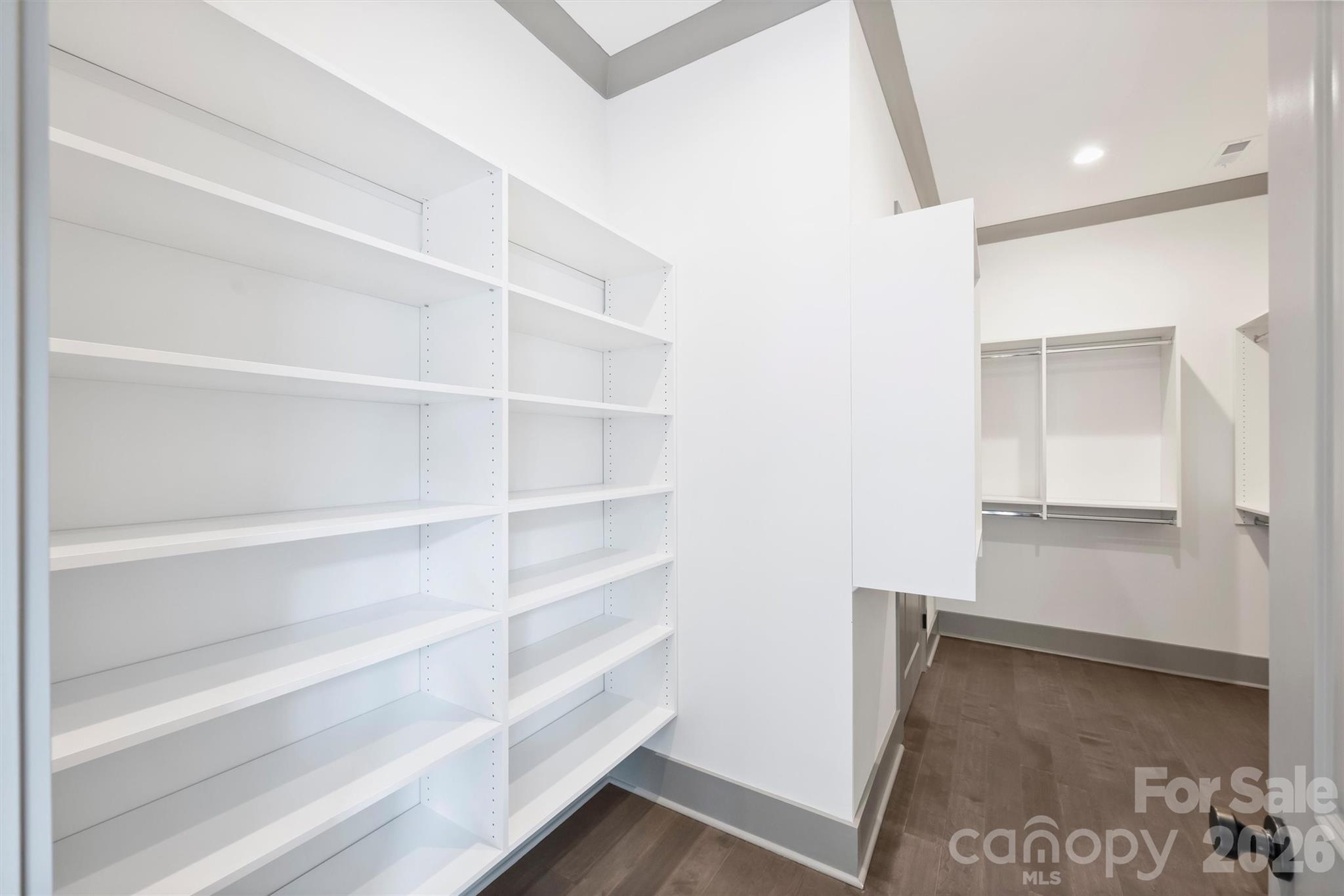 8159 Fairview Road Charlotte NC 28226
