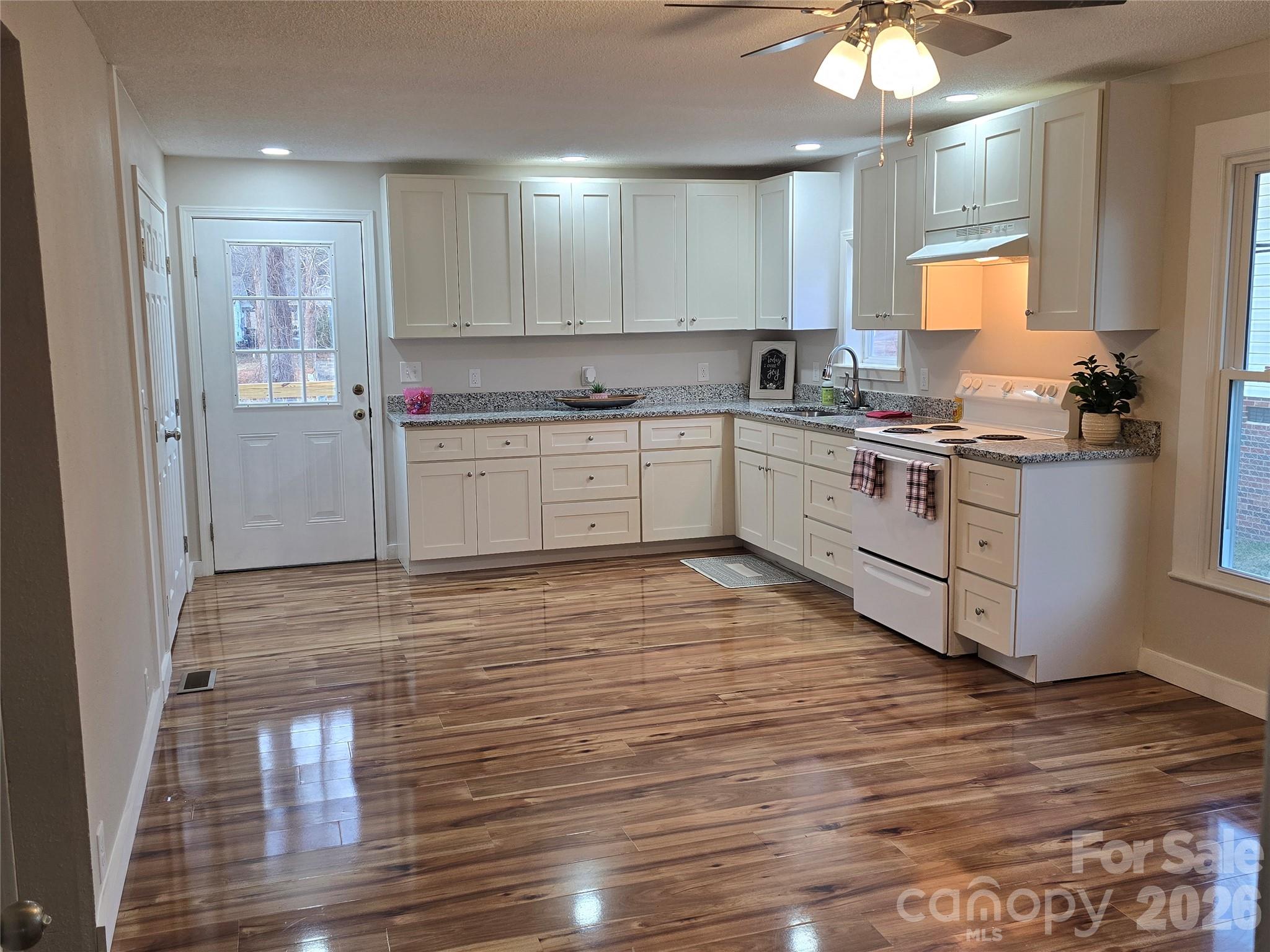 2410 Summit Avenue Kannapolis NC 28081