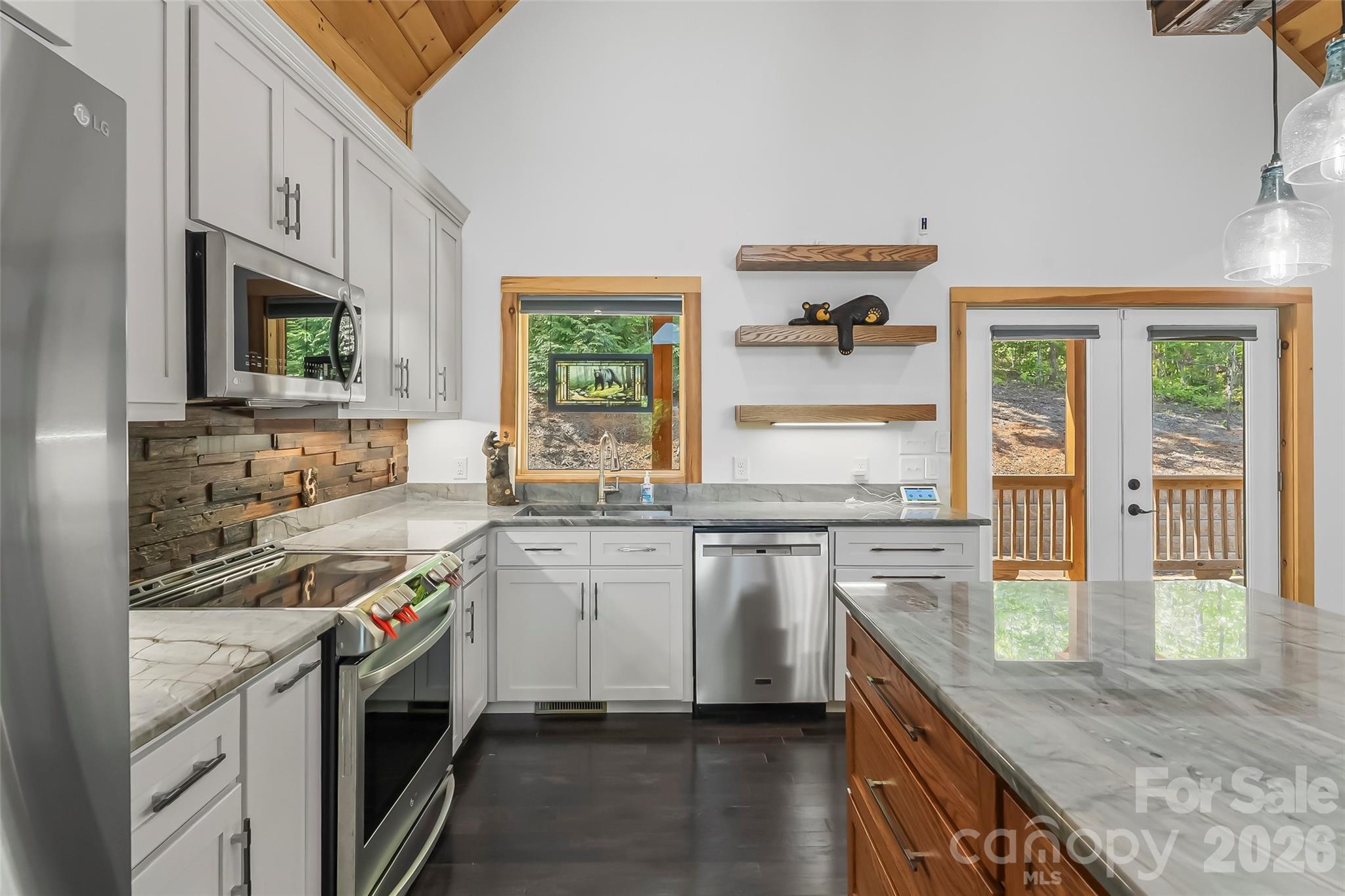 265 Grandview Peaks Drive Nebo NC 28761