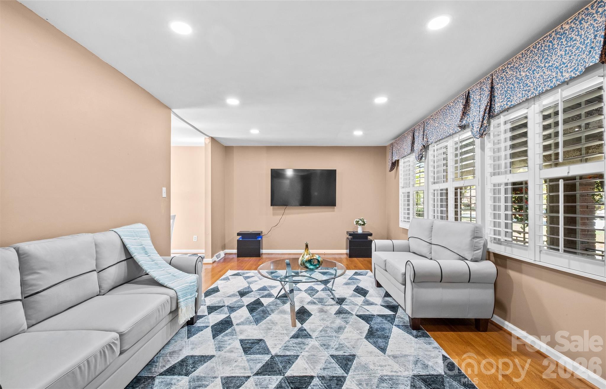 7037 Crossridge Road Charlotte NC 28214