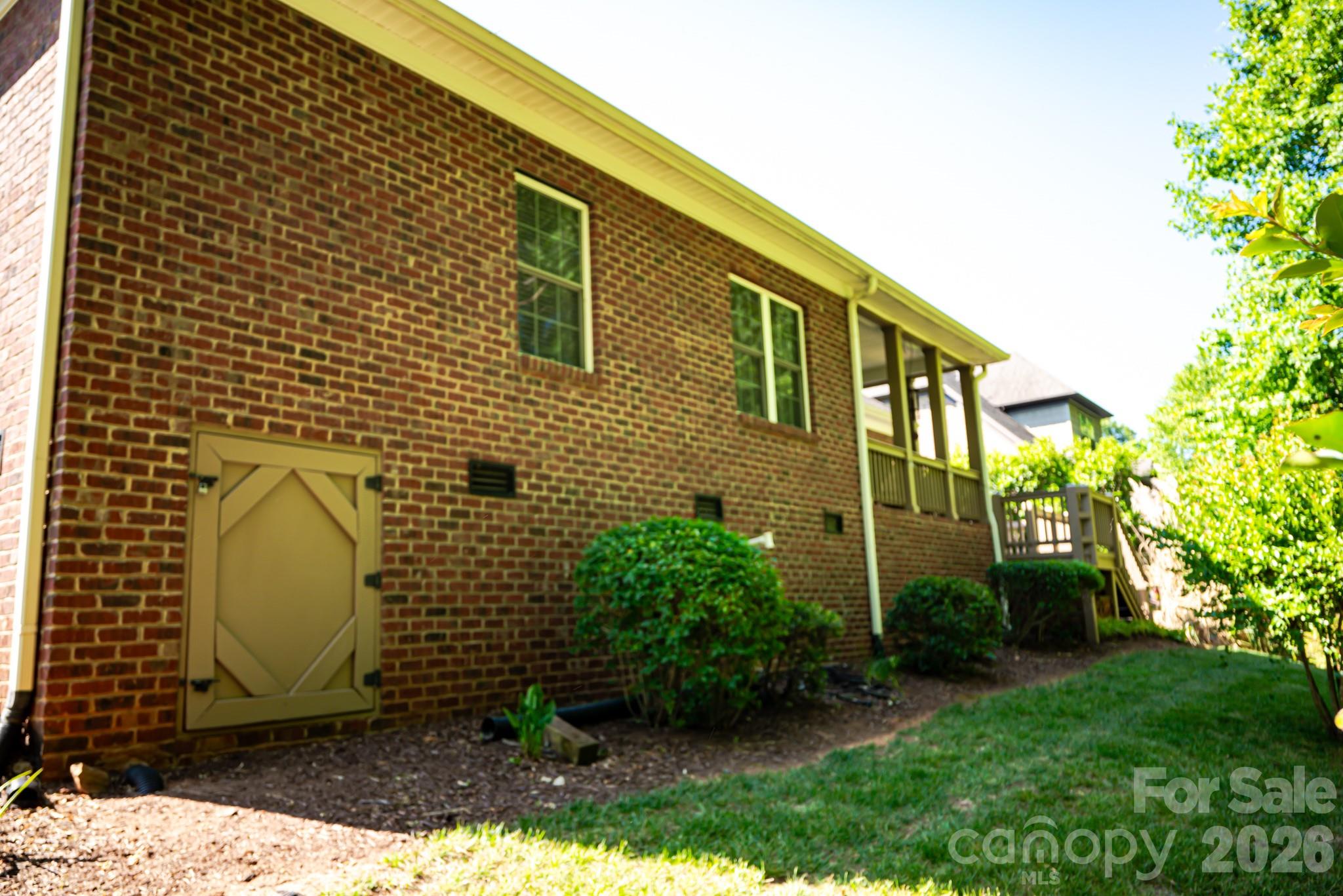 4015 Foxes Trail Cramerton NC 28032