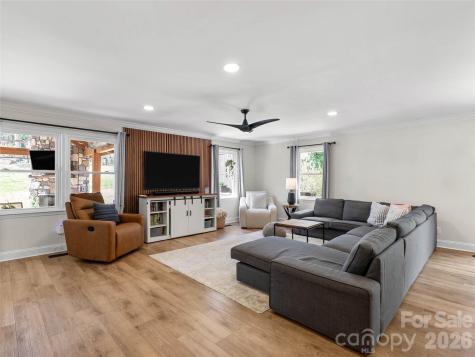 310 Case Street Columbus NC 28722