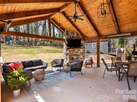 310 Case Street Columbus NC 28722