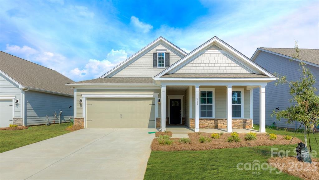 671 Fox Cove Road Hendersonville NC 28792