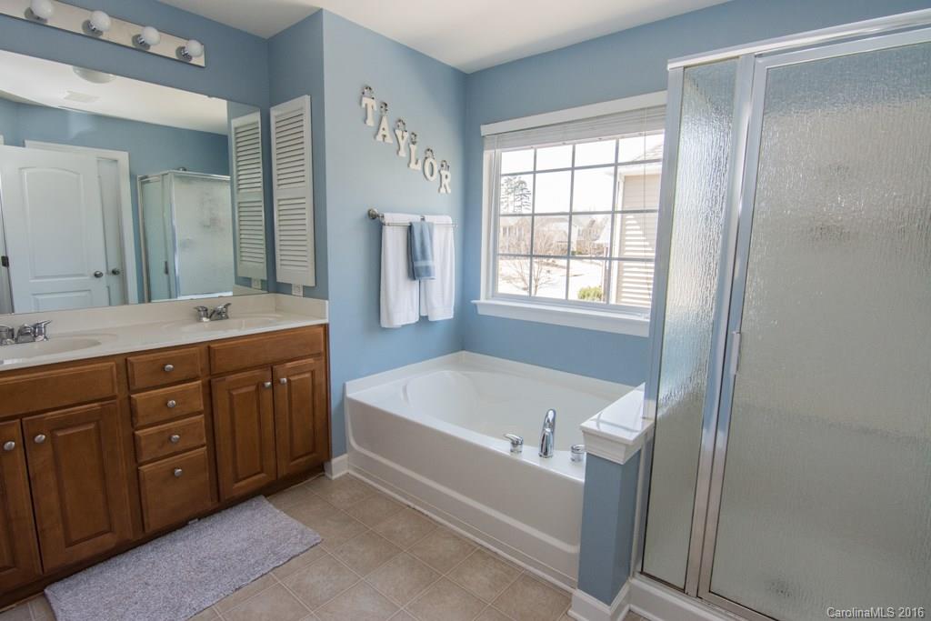 6610 Walton Hall Court Waxhaw NC 28173