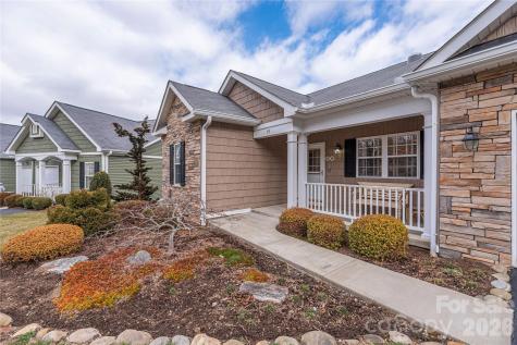 59 Old Pasture Way Hendersonville NC 28739